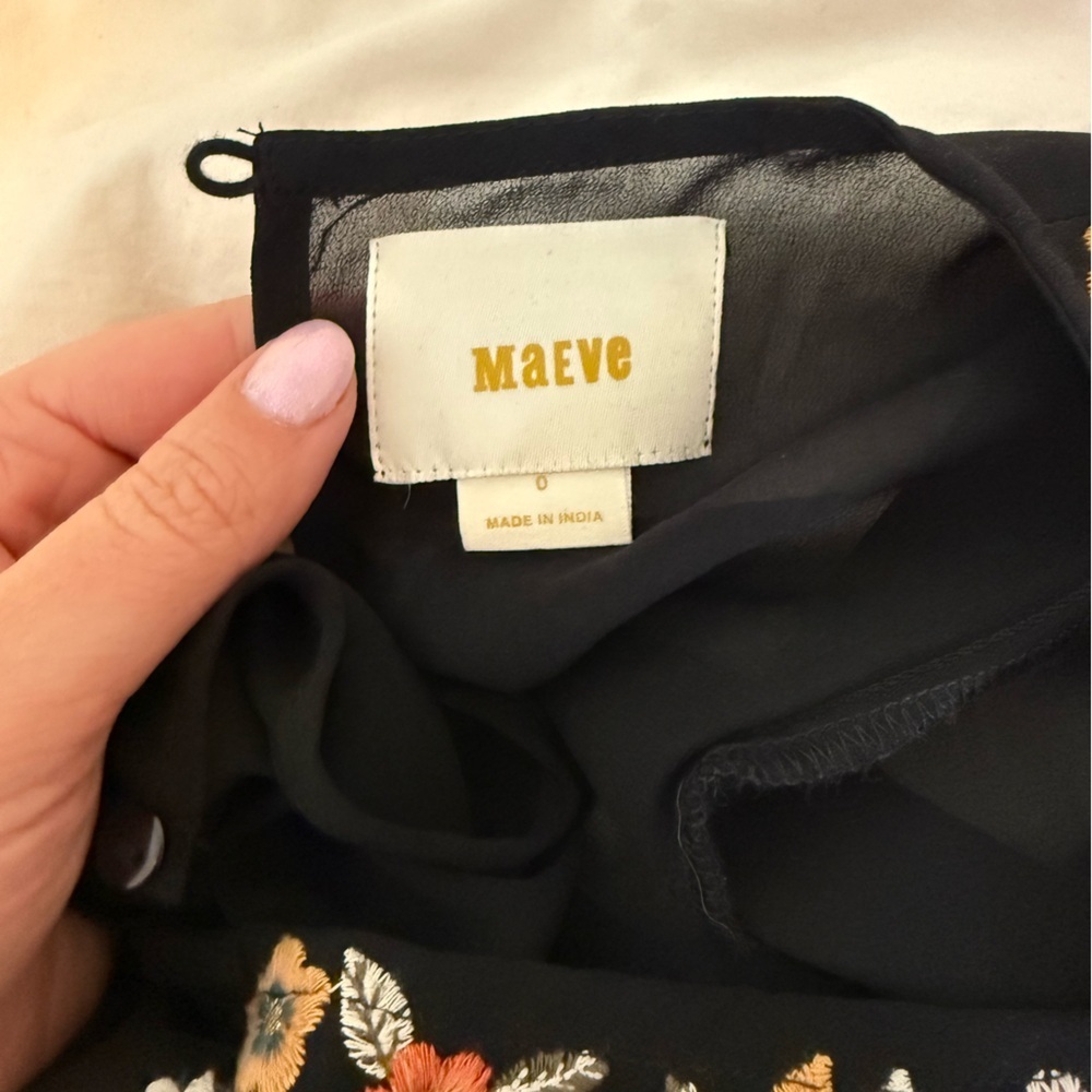Maeve Anfisa Embroidered Tunic Dress - Picture 9 of 10